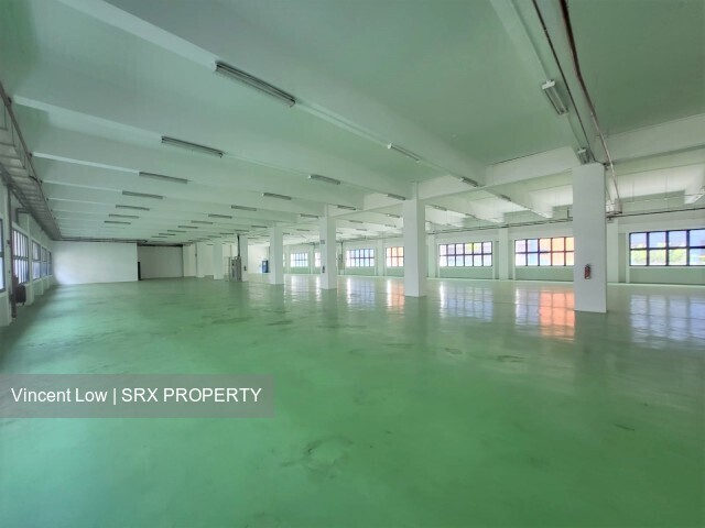 Tampines B2 Whole Building Near Tampines Safra (D18), Factory #362207381